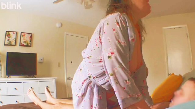 Unfaithful wife neighbor come over ride while husband work