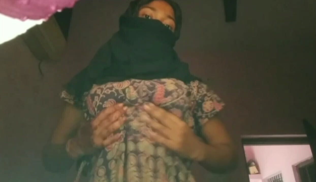 Indian Desi Girls Fingering Romance