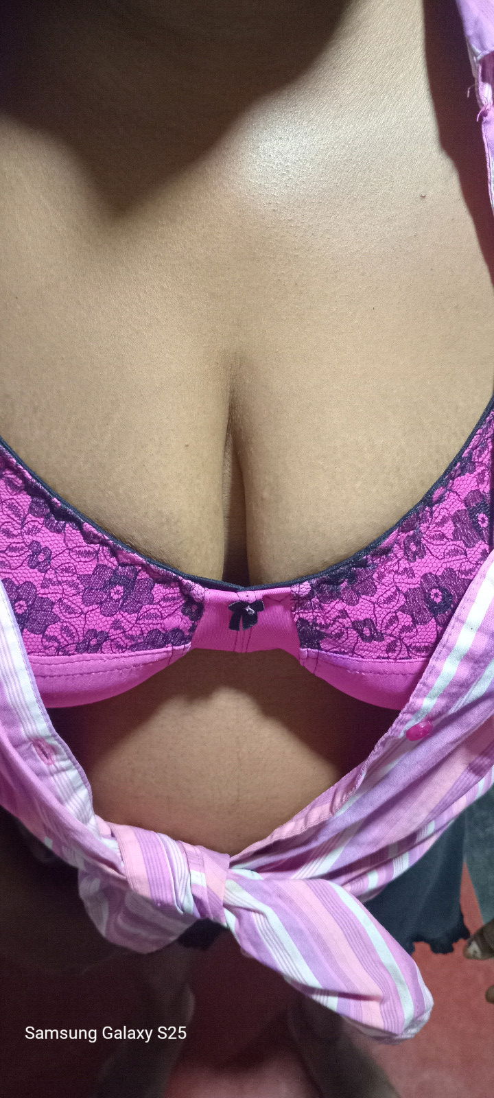 Gedara bodin akkata nathi wele hikuwa