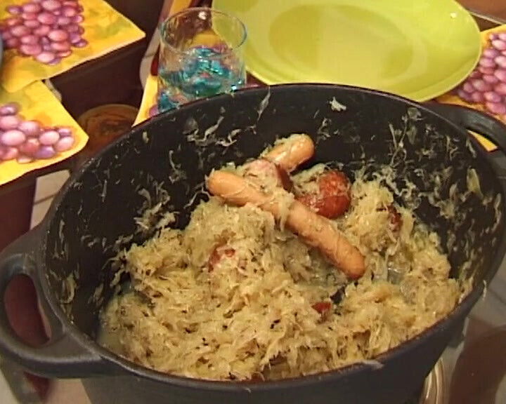 French whore roughly fucked bathroom