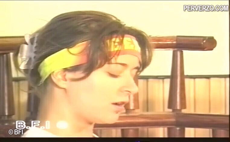 Sexy girl gets fucked horny