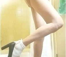 Transgender slut can'_t stop playing with herself