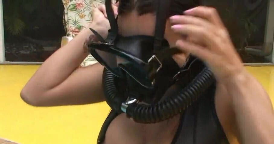 Full Face Scuba and a Dildo