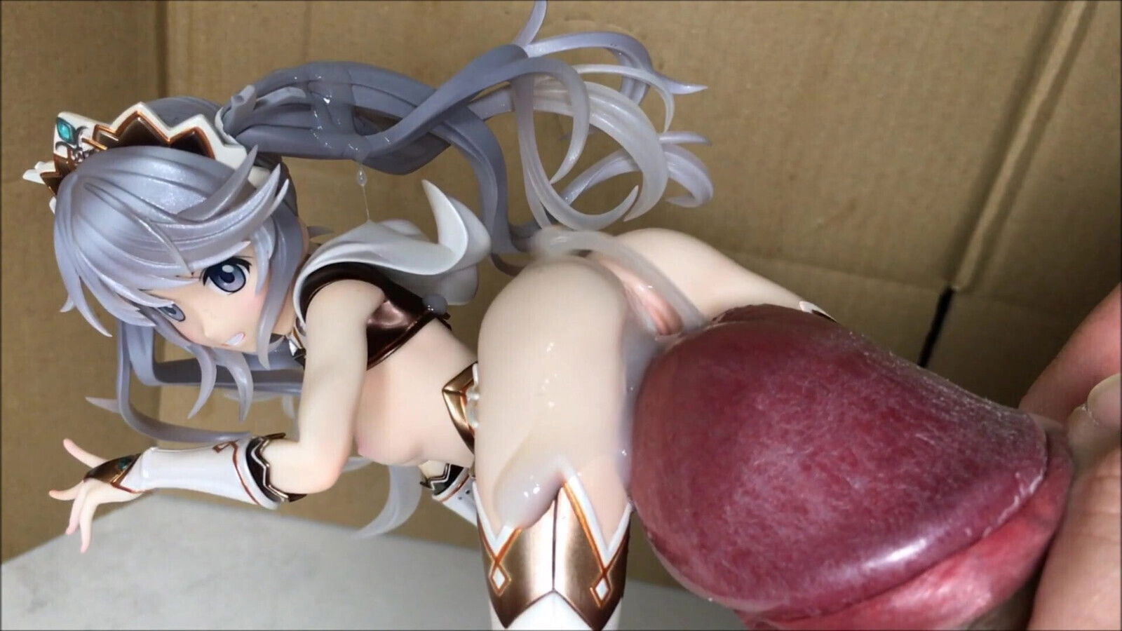 Bikini Warriors Cleric figure bukkake