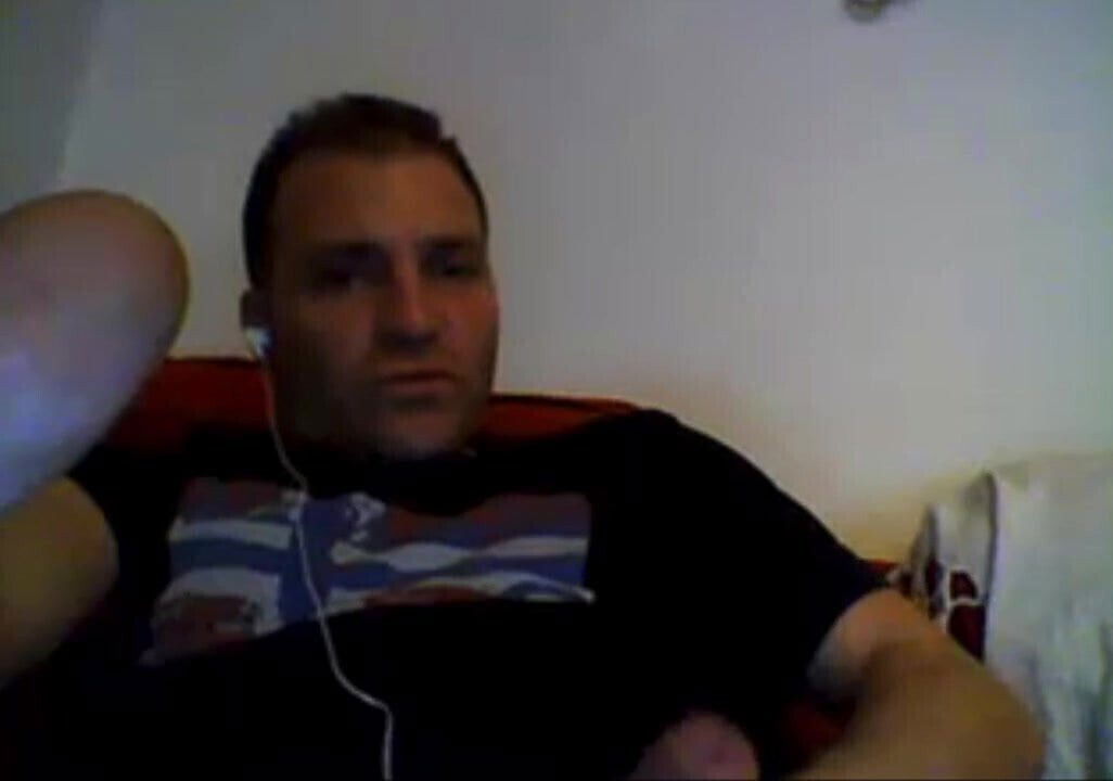 Arab Daddy Wanks & Cums