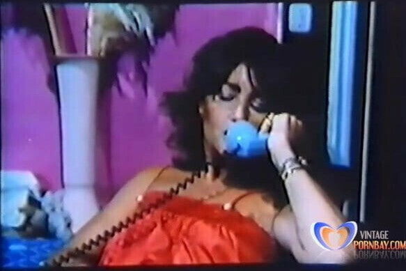 La Regine Italian Classic Rare Porn Movie vintagepornbay.com