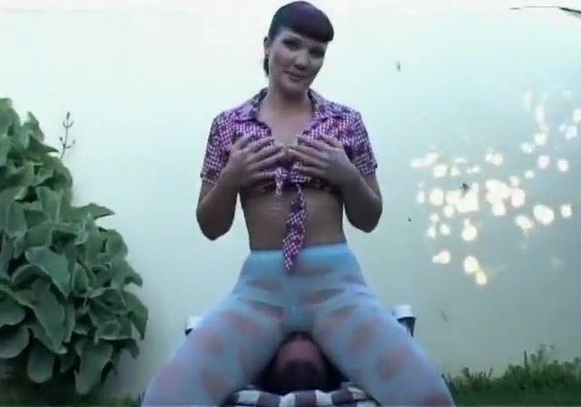 Jill Diamond Facesitting 2