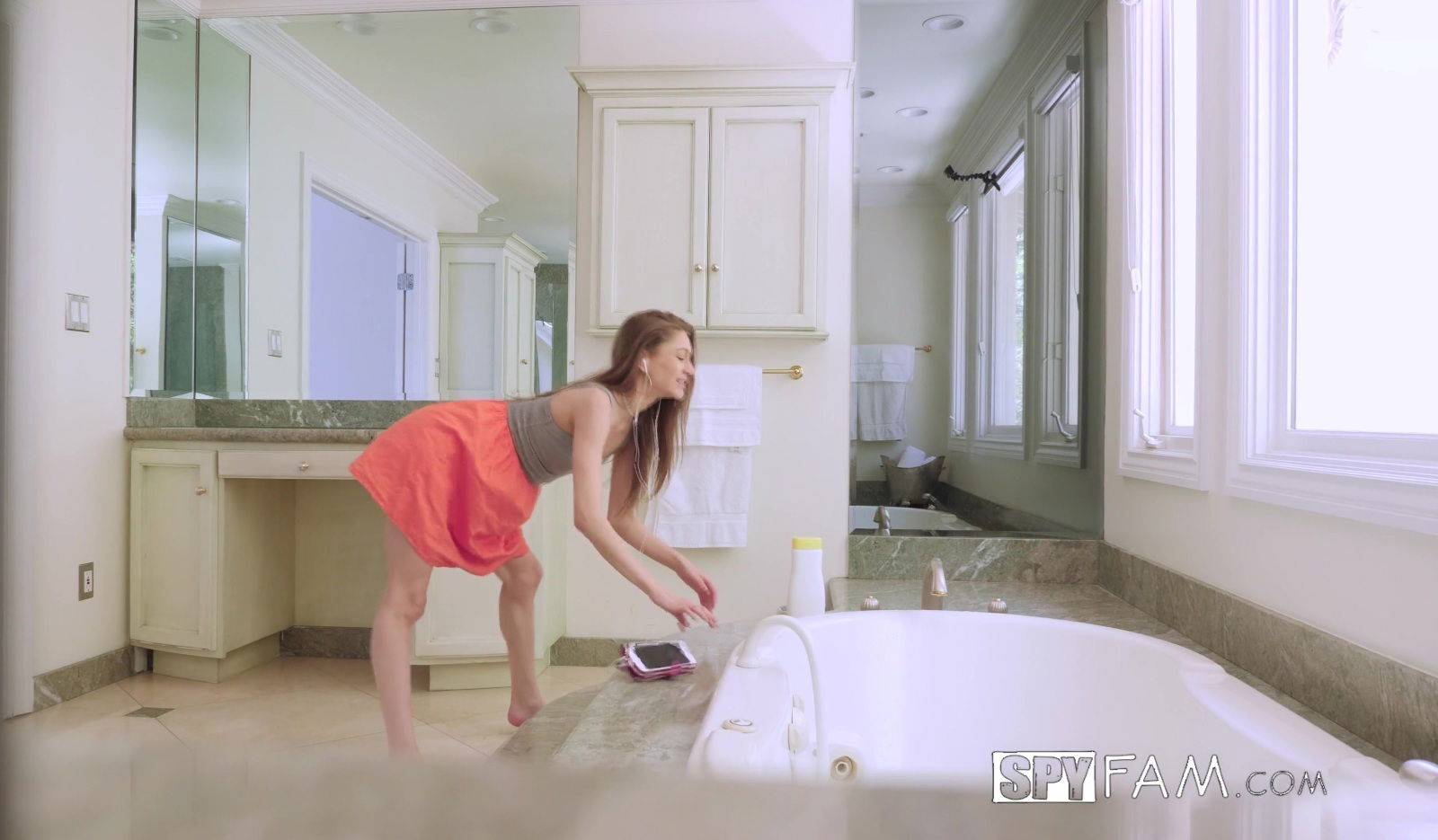 Rebel Lynn finally gets jump long hard pecker