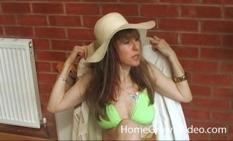 Lizzy Anne talking dirty while using her dildo that makes her so horny