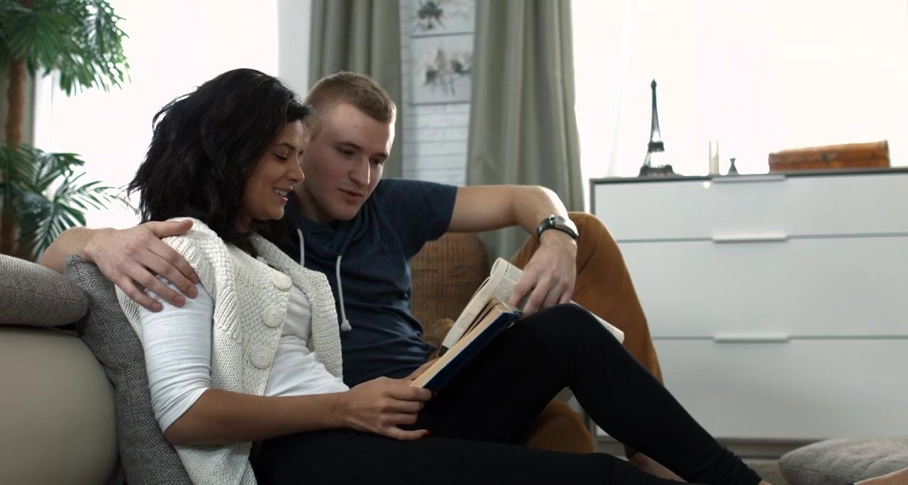 Mary Dee is looking forward to putting a stiff dong in her mouth