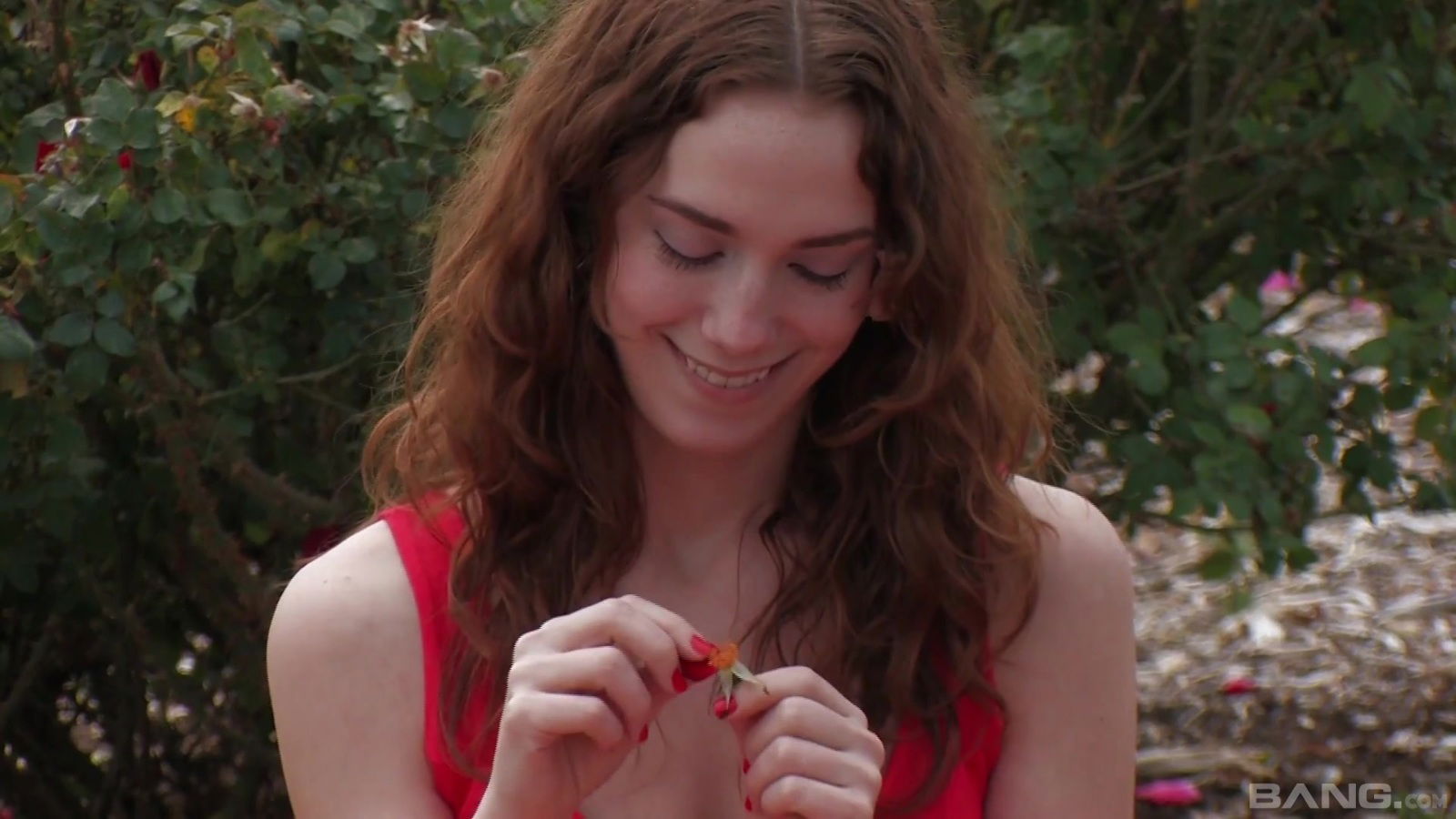 Cute babe Sammy Grand cannot resist a fellow's erected boner