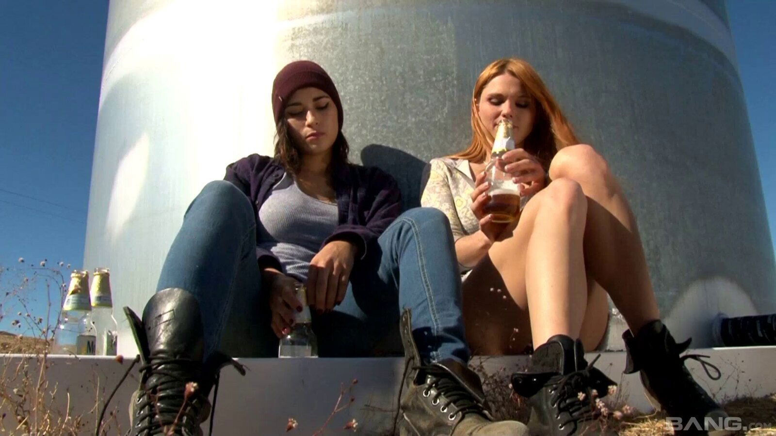 Jayme Langford and Raven Rockette attack each other for a fuck