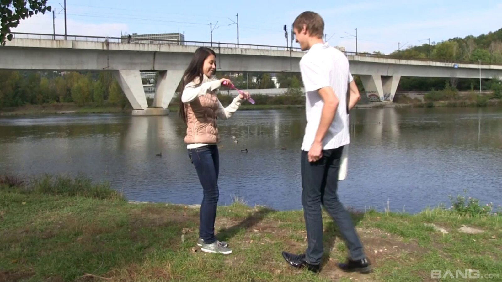 Slim European girl treated passionate cunnie drilling