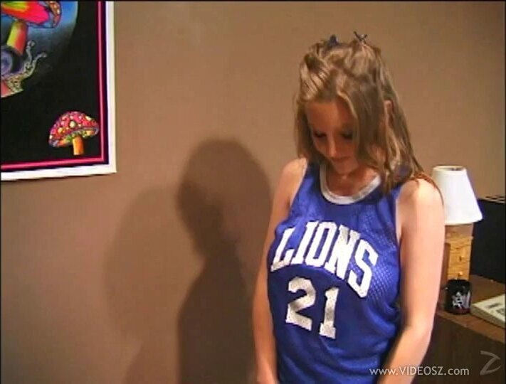 Cherry Mirrage Gets Anal Fuck In Backstage