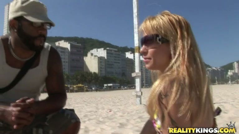 Sexy Juliane Ferrari fondles herself rides black