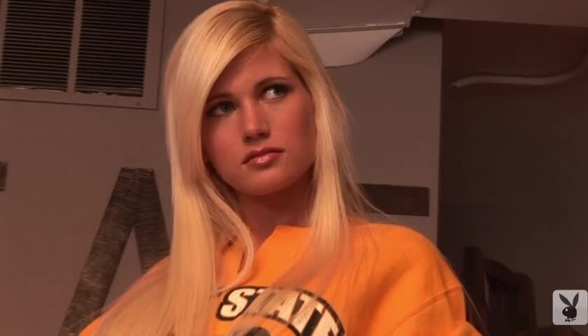 Bailey Owens the long-haired blonde shows and fondles her boobs