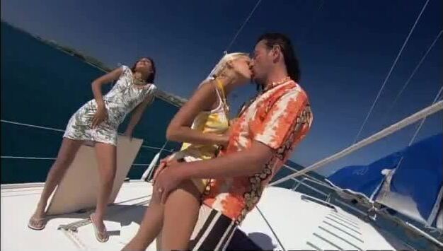 Great Threesome on a Yacht with Boroka Balls and Sahara Knite