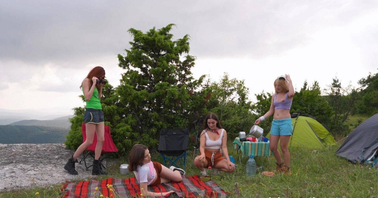 Nika Murr Fairy’s lesbian scene ends with facial