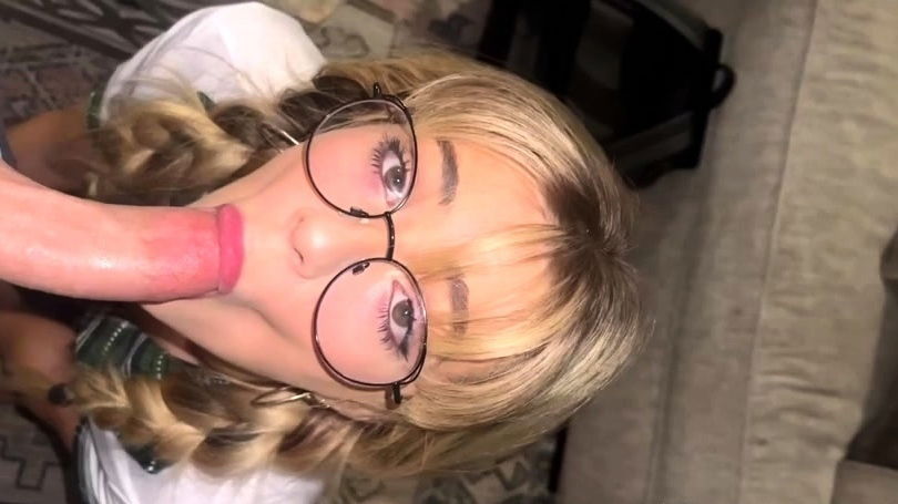 Autumn Horny Girl with Glasses gets good Facial