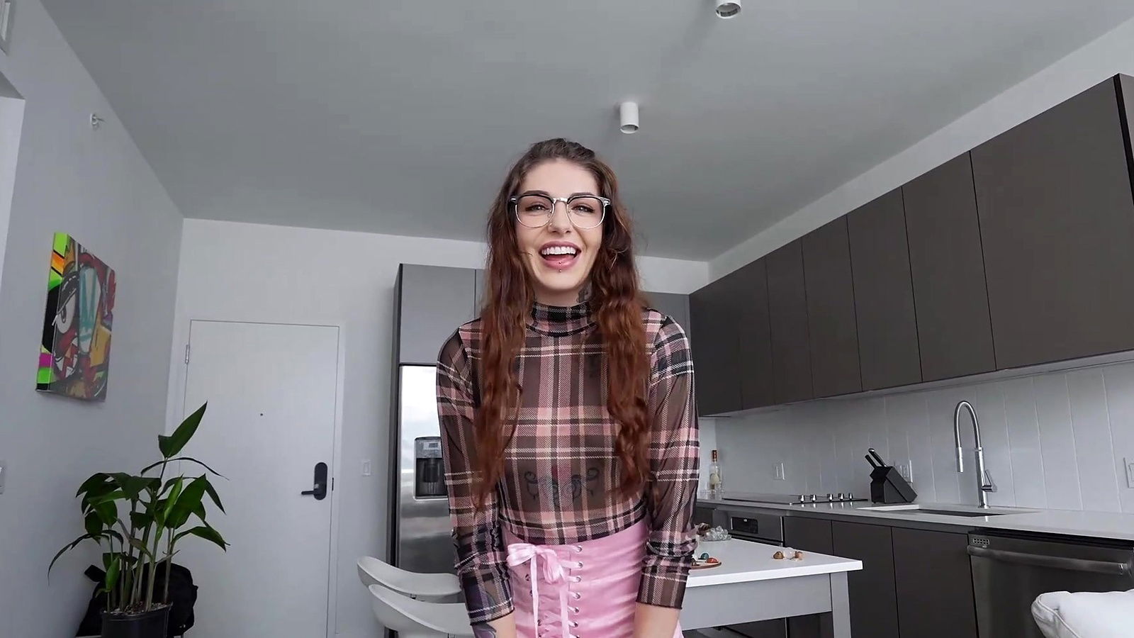 Brenna Mckenna sucks massive until explodes face