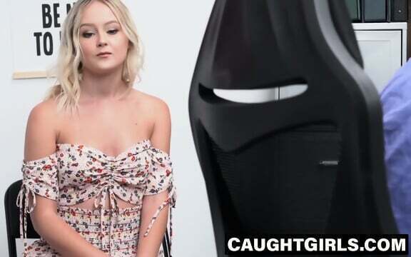 Natalie Queen squirts from Ryan McLanes pounding