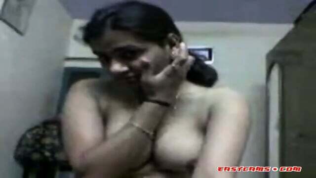Indian College Girl Nude Selfie