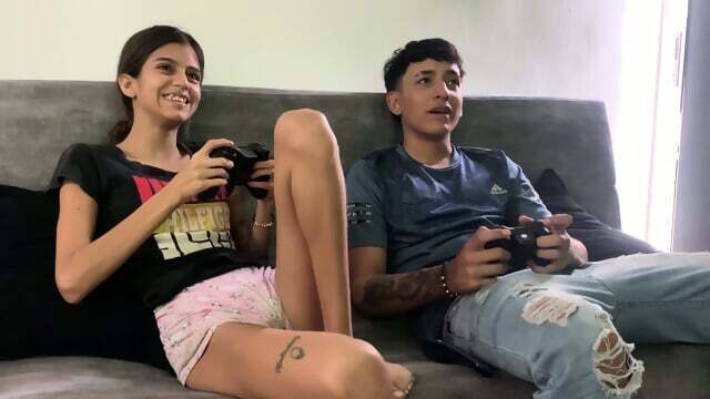 Jouer Maison Avec Demi-sur Finit Baise