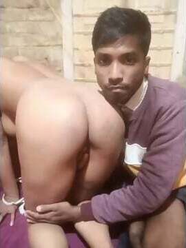 Dehati girl chuchi dabakar nipple chusa lover