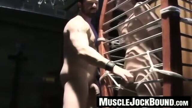 Chet Walker suffers heavy chain tugging meat