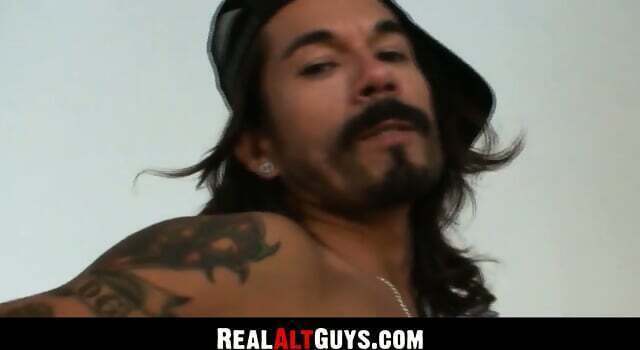 Tattooed amateurs enjoy bareback fucking after passionate blowjob