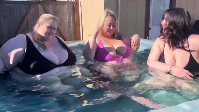 SSBBW Dumplin Three Fatties