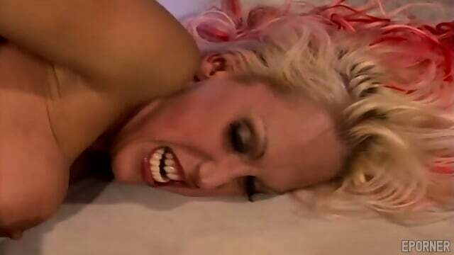 Horny MILF Gets Slammed Until Collapses