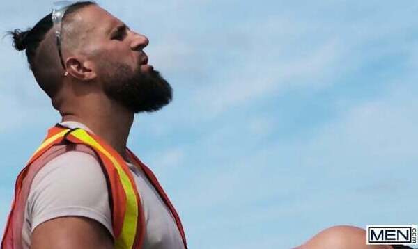 Chuck Conrad Gets Horny During Community Estonian