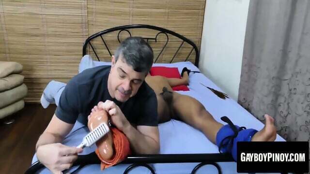 Doctor tugs twink's before deep dicking hole