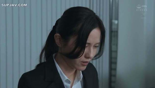 Married Secretary, Sweat Kissing President's Office Creampie Adult Beauty, Mature Body... Exclusively Available Secretary Muto