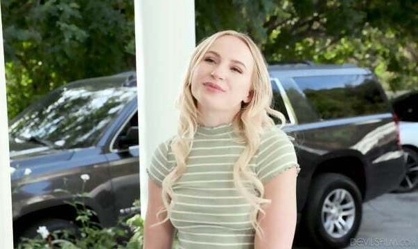 Blonde Bunny Babysitter