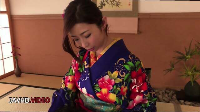 Seductive Kimono-Clad MILF Ayumi Shinoda Pleasures With Passionate More