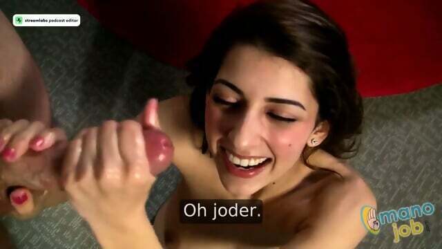 Lexi Bloom Recibe Descarga