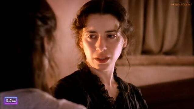 Sally Hawkins Elaine Cassidy Fingersmith (2005)