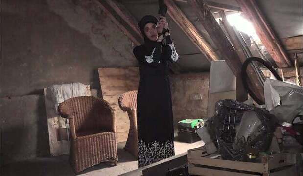 Capri Lmonde will good wife.