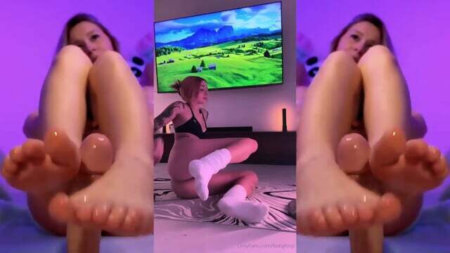 Everything Makes fckin wezzam