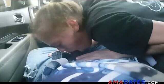 AMATEUR BLONDE SUCKING BLACK