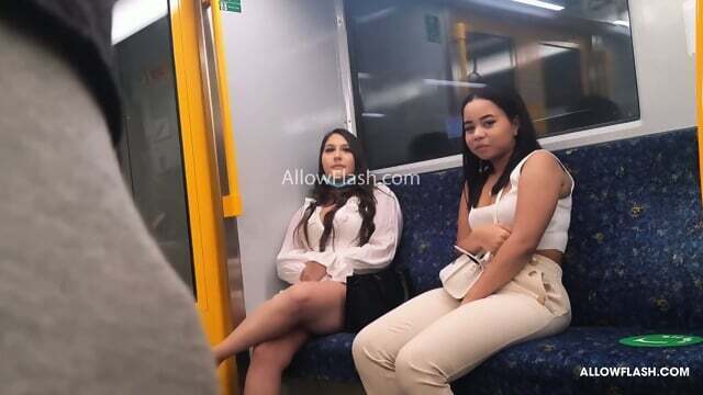 Friends liked looking bulge flash train