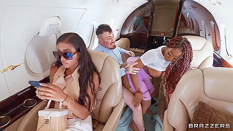 Youlovecece, Logan Xander Strap Dripping Pussy Take