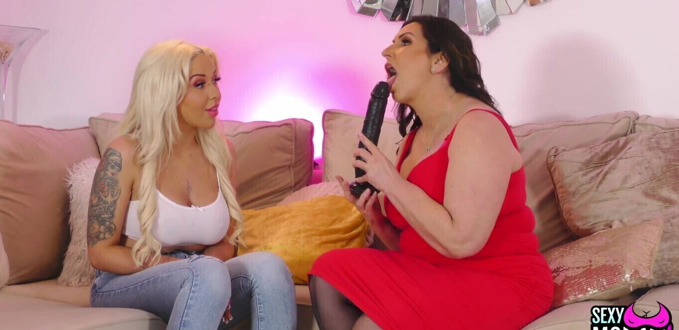 Horny babes Erika Jayne Josaphine James masturbate together