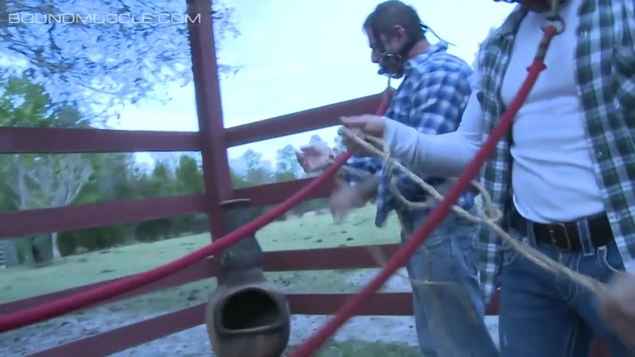 Musclebound Bullwhipped Part Tober Brandt, Nick Moretti Tyler Saint