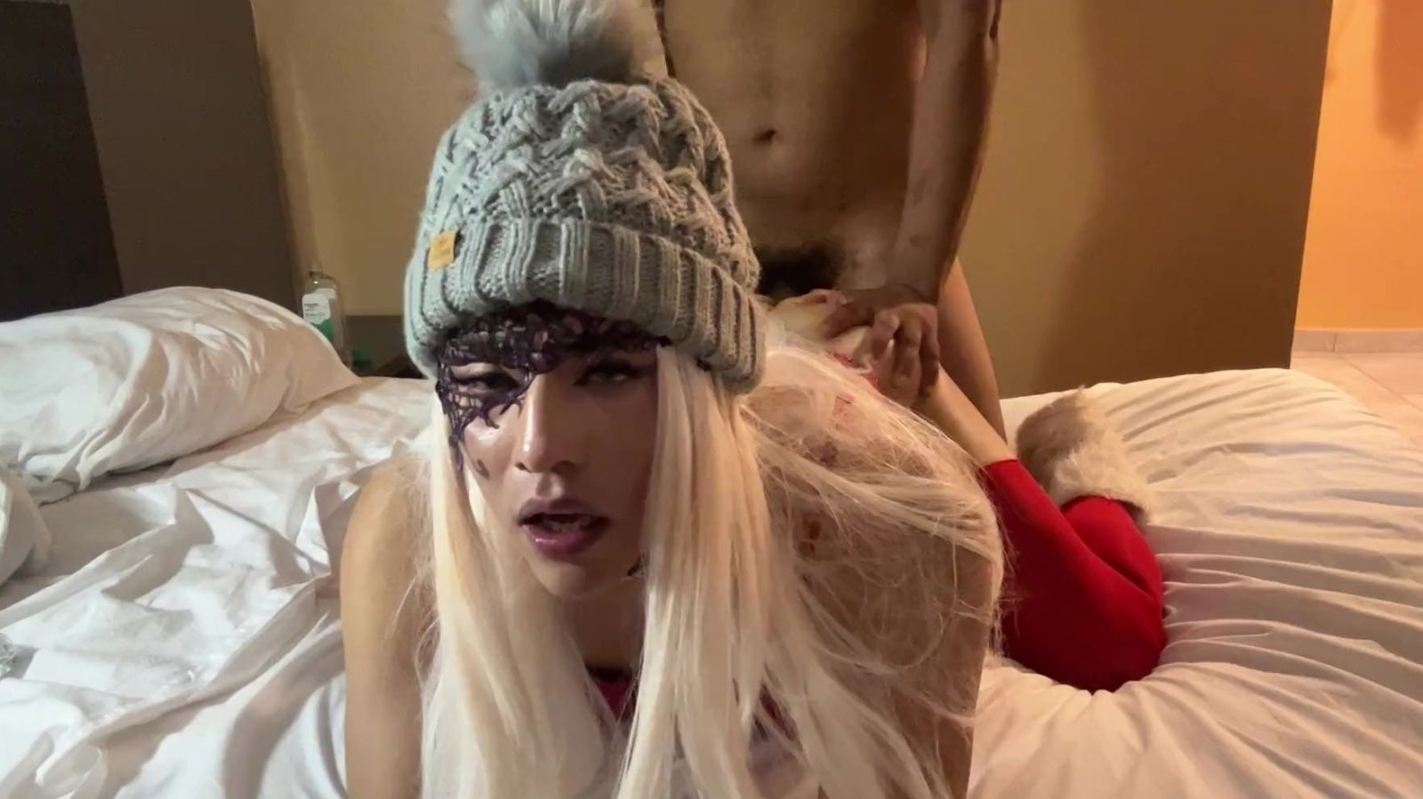 Shemale Blonde stockings deep fuck