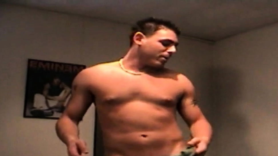 Str8 cockscuked DILF