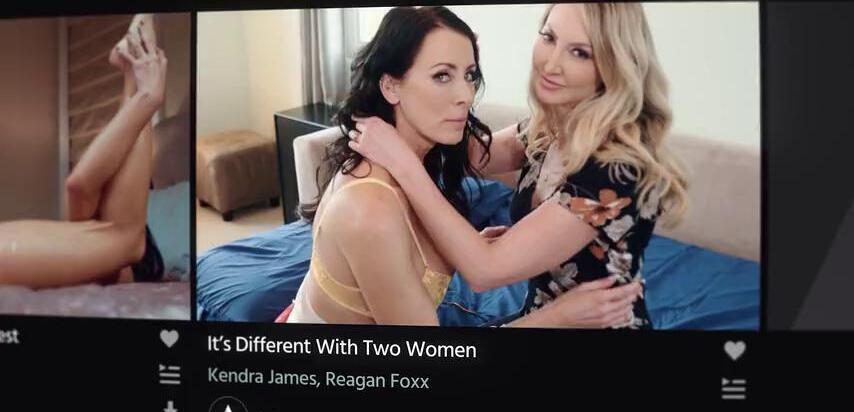 ADULT TIME Ashlyn Peaks Caught Masturbating PAWG Roomie Siri Dahl Scissor Couch!