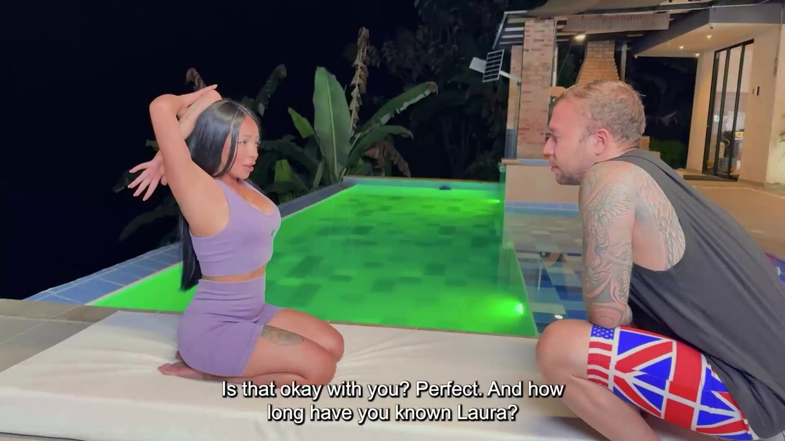 Outdoor Cheating Thrill: MILF Loves Deep Throat